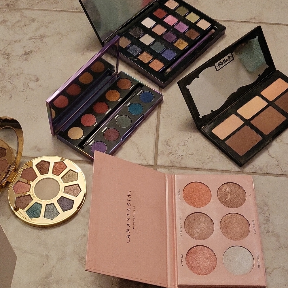 Make up - Picture 4 of 4